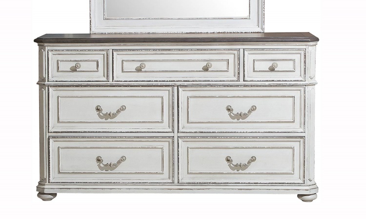 Willowick Dresser - Antique White