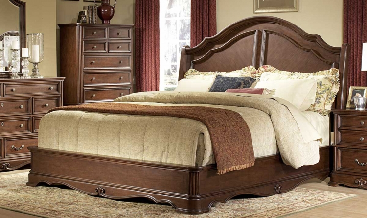 Stanfordson Sleigh Bed