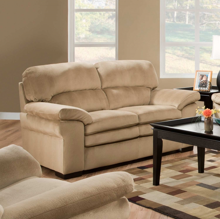 Hampton Loveseat - Stag Buckskin