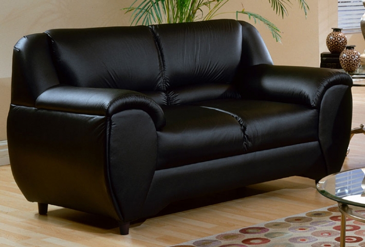 0660 Black Vinyl Love Seat