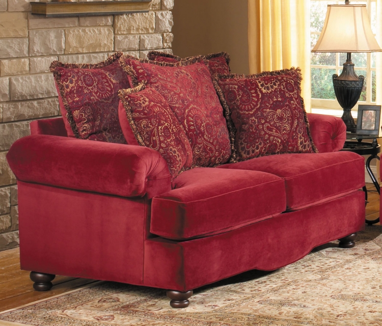 6200 Bella Berry Love Seat