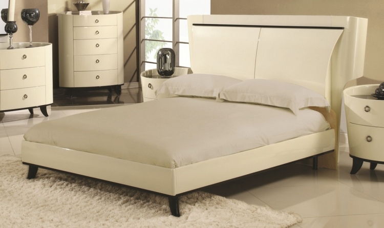 Angelica Bed