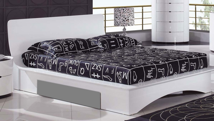 Gia Platform Bed - White/Wenge