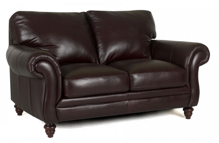 Conquest Loveseat