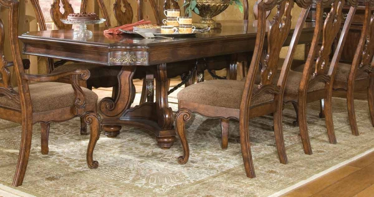 Tuscan Manor Pedestal Table