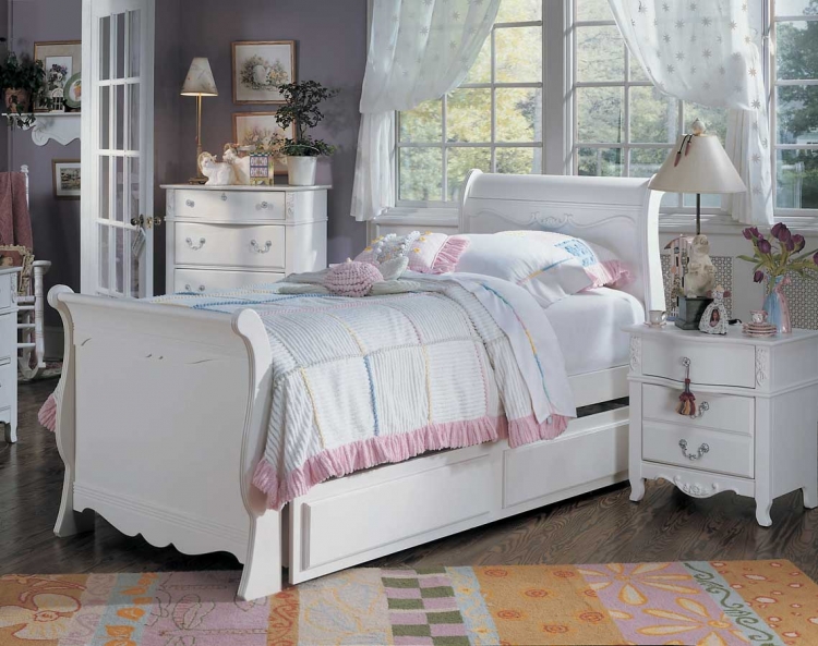 Victoria Sleigh Bed- Furniture