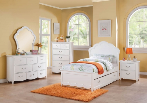 Cecilie Bedroom Set (Wooden HB) - White