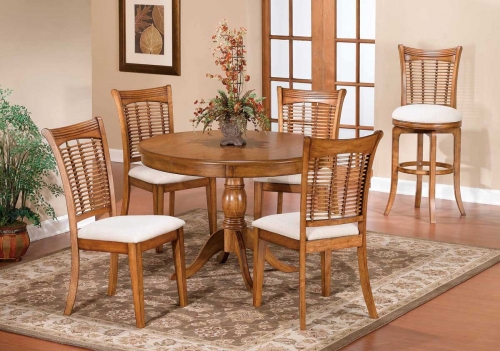 Bayberry Round Dining Collection - Oak