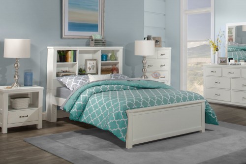 Highlands Bookcase Bedroom Set - White